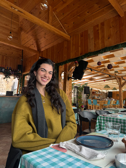 BOXY PULLOVER IN OLIVE GREEN