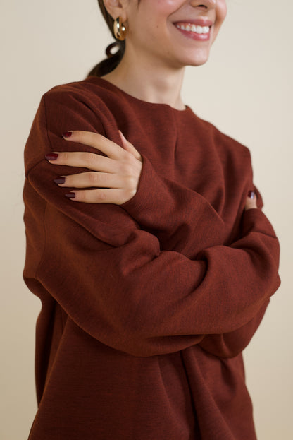 BOXY PULLOVER IN BRICK RED